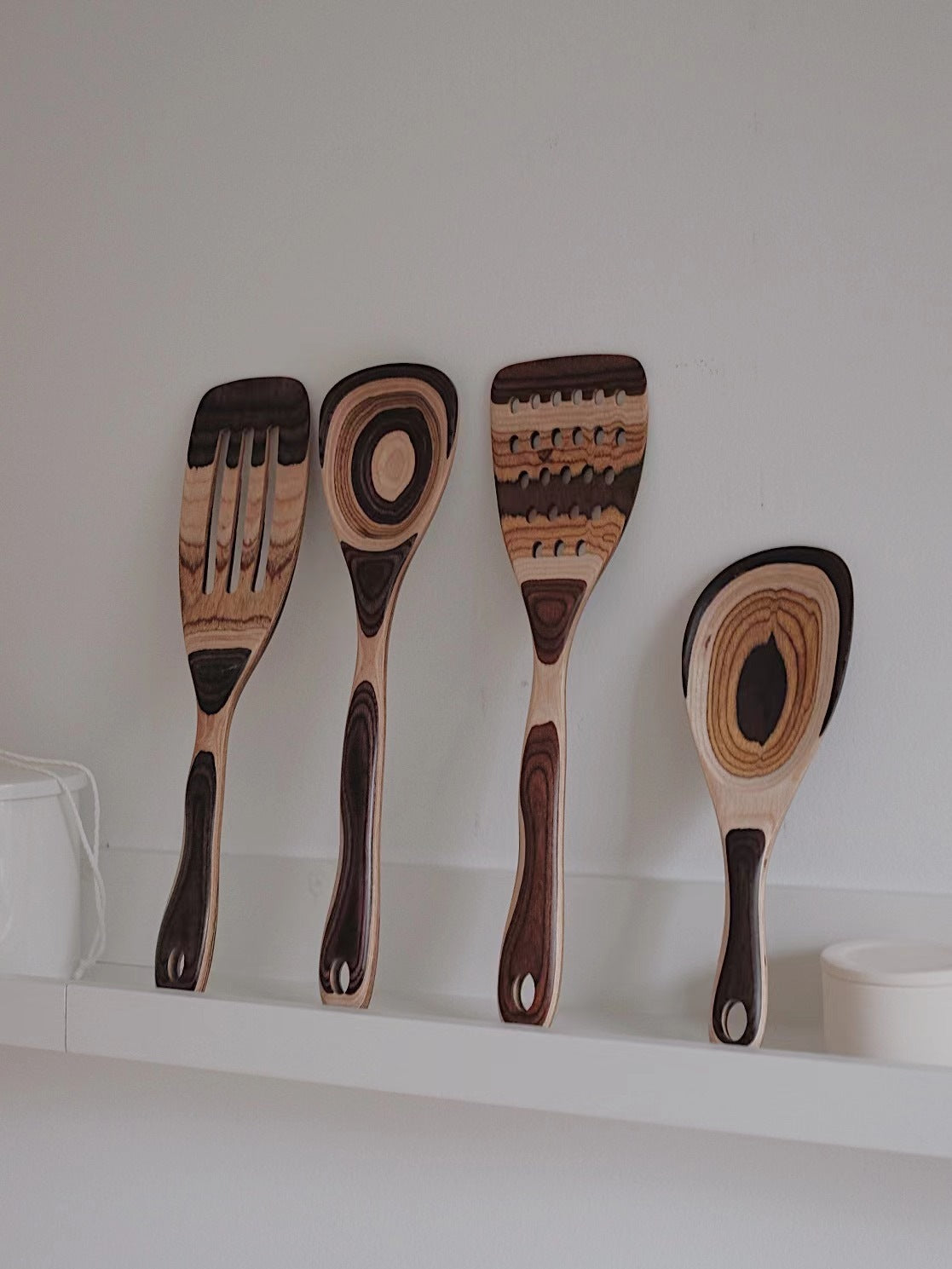 7-Piece Vintage Gradient Wooden Kitchen Utensil Set | Premium Pakkawood Collection